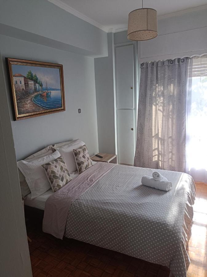 Historic Center Apartment At Thisseio Атина Екстериор снимка